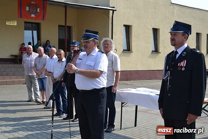 Zdjęcie w galerii na portalu naszraciborz.pl: Złoty medal dla sołtysa na dziesięciolecie sztandaru OSP wiadomości z regionu