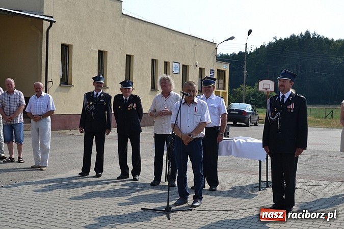 Zdjęcie w galerii na portalu naszraciborz.pl: Złoty medal dla sołtysa na dziesięciolecie sztandaru OSP wiadomości z regionu
