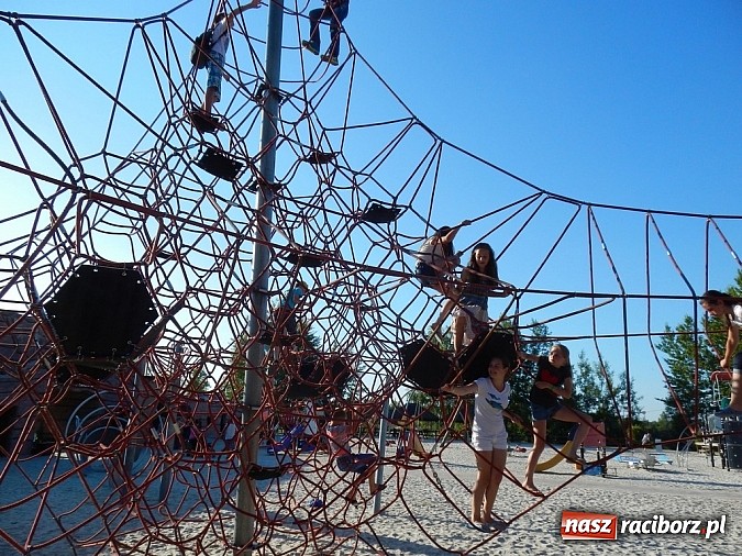 Zdjęcie w galerii na portalu naszraciborz.pl: Śląsko-Małopolski Oddział Straży Granicznej gości dzieci z Ukrainy wiadomości z regionu