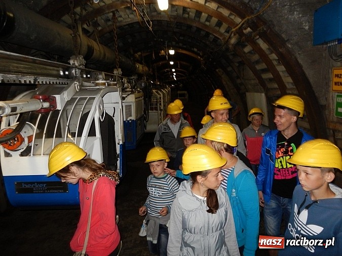 Zdjęcie w galerii na portalu naszraciborz.pl: Śląsko-Małopolski Oddział Straży Granicznej gości dzieci z Ukrainy wiadomości z regionu