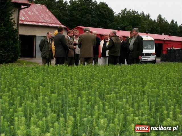 Zdjęcie w galerii na portalu naszraciborz.pl: Poseł Siedlaczek i jego przyjaciele wiadomości z regionu