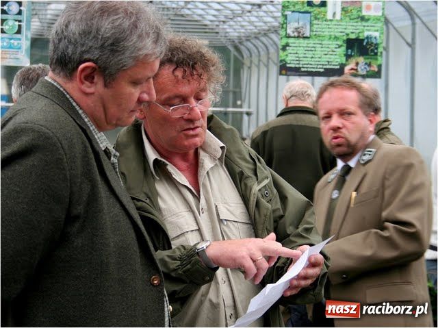 Zdjęcie w galerii na portalu naszraciborz.pl: Poseł Siedlaczek i jego przyjaciele wiadomości z regionu