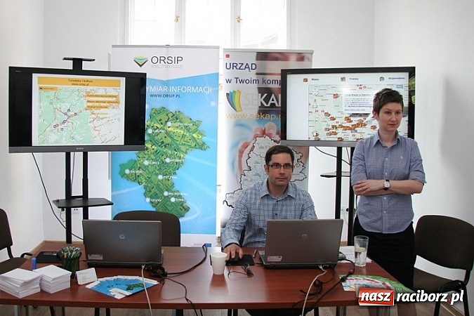 Zdjęcie w galerii na portalu naszraciborz.pl: Google organizuje Internetowe Rewolucje w naszym województwie wiadomości z regionu