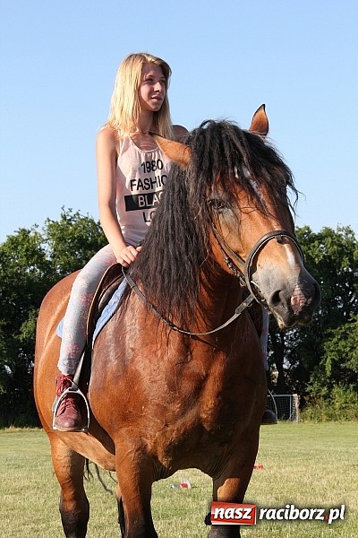 Zdjęcie w galerii na portalu naszraciborz.pl: Atrakcje i zabawa na festynie w Kornowacu  wiadomości z regionu