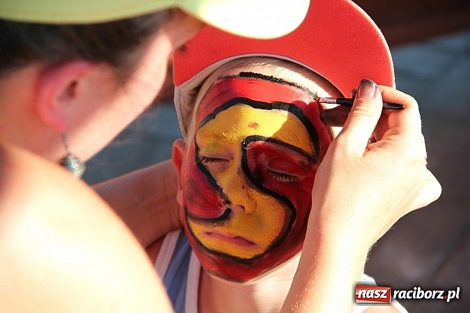 Zdjęcie w galerii na portalu naszraciborz.pl: Atrakcje i zabawa na festynie w Kornowacu  wiadomości z regionu