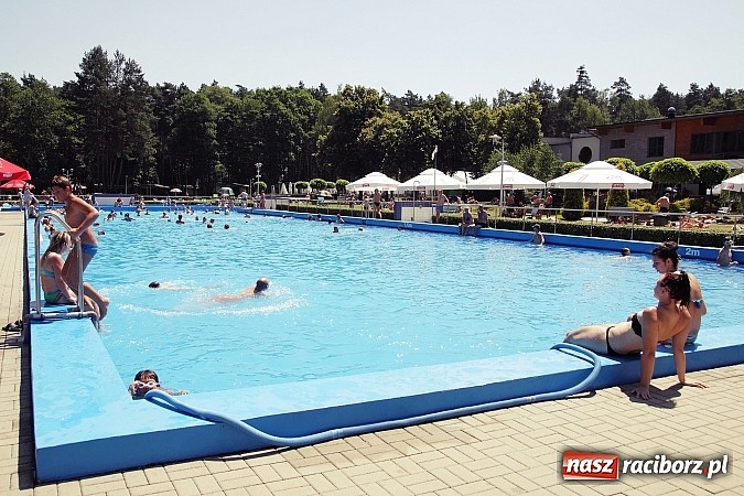 Zdjęcie w galerii na portalu naszraciborz.pl: Basen na ochłodę - zdjęcia z Obory i Szymocic wiadomości z regionu