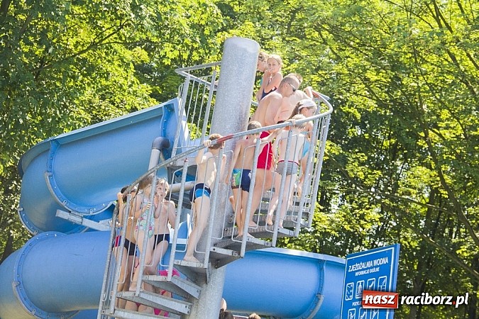 Zdjęcie w galerii na portalu naszraciborz.pl: Basen na ochłodę - zdjęcia z Obory i Szymocic wiadomości z regionu