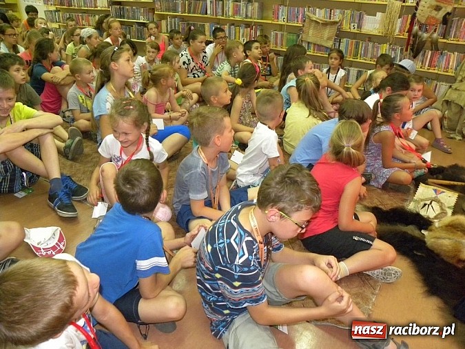 Zdjęcie w galerii na portalu naszraciborz.pl: Lato w Bibliotece. Jak zdobywano Dziki Zachód  wiadomości z regionu