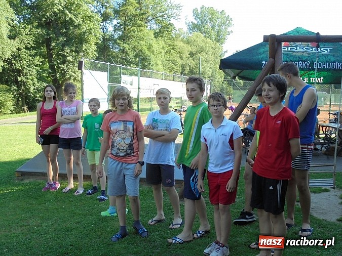 Zdjęcie w galerii na portalu naszraciborz.pl: Tenisiści TKKF RAFAKO na obozie w Czechach wiadomości z regionu