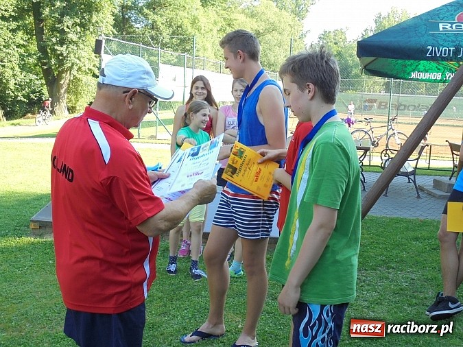Zdjęcie w galerii na portalu naszraciborz.pl: Tenisiści TKKF RAFAKO na obozie w Czechach wiadomości z regionu