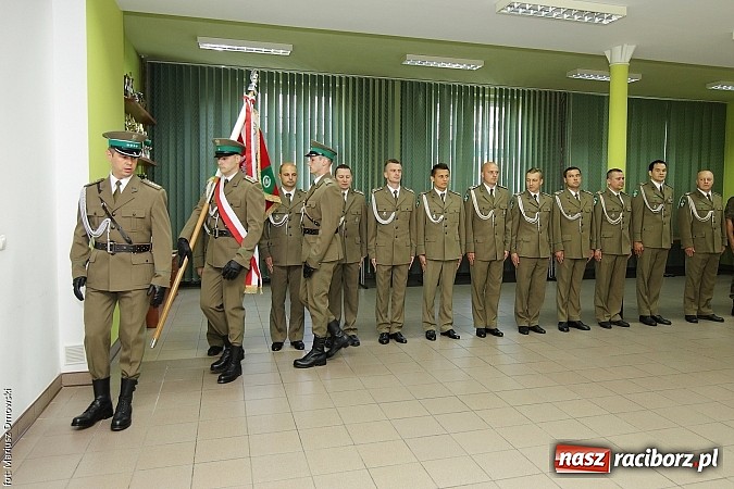 Zdjęcie w galerii na portalu naszraciborz.pl: Ślubowanie nowych funkcjonariuszy straży granicznej wiadomości z regionu