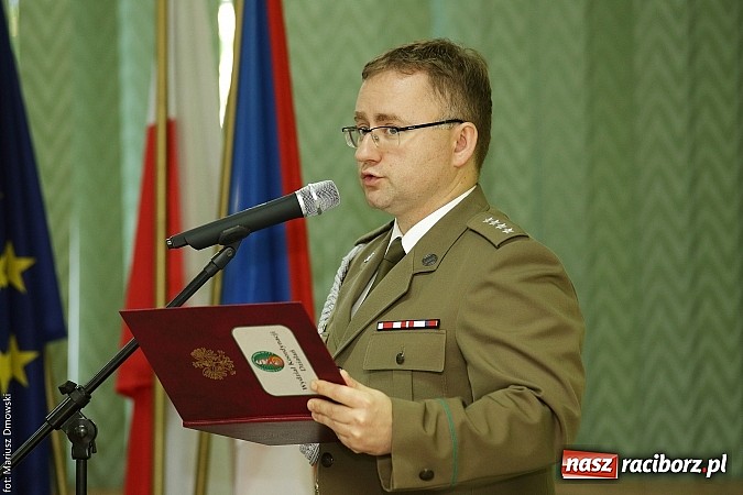 Zdjęcie w galerii na portalu naszraciborz.pl: Ślubowanie nowych funkcjonariuszy straży granicznej wiadomości z regionu