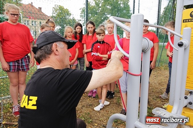 Zdjęcie w galerii na portalu naszraciborz.pl: W Samborowicach dzieci aktywnie spędzają wakacje na obozie strażackim wiadomości z regionu