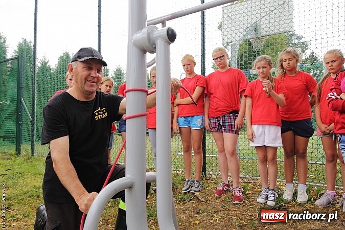 Zdjęcie w galerii na portalu naszraciborz.pl: W Samborowicach dzieci aktywnie spędzają wakacje na obozie strażackim wiadomości z regionu