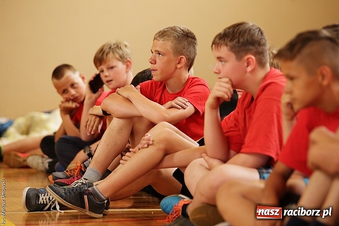 Zdjęcie w galerii na portalu naszraciborz.pl: W Samborowicach dzieci aktywnie spędzają wakacje na obozie strażackim wiadomości z regionu