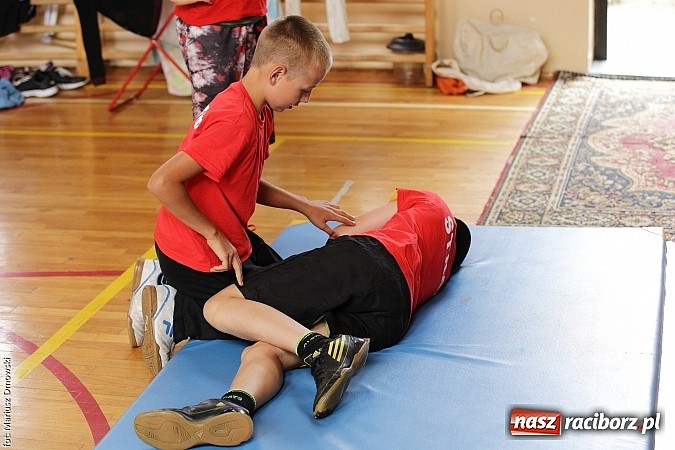 Zdjęcie w galerii na portalu naszraciborz.pl: W Samborowicach dzieci aktywnie spędzają wakacje na obozie strażackim wiadomości z regionu