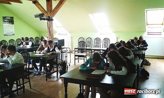 Zdjęcie w galerii na portalu naszraciborz.pl: Sprawozdanie z finału XII edycji Konkursu Wiedzy Ekologicznej wiadomości z regionu