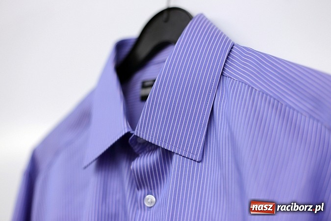 Zdjęcie w galerii na portalu naszraciborz.pl: I Nocne Szperanie w Robanie - w sobotę od 20.00 absolutnie świeża partia towaru z Anglii i Irlandii. Znajdź dla siebie Conversy i inne marki wiadomości z regionu