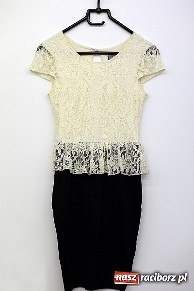 Zdjęcie w galerii na portalu naszraciborz.pl: I Nocne Szperanie w Robanie - w sobotę od 20.00 absolutnie świeża partia towaru z Anglii i Irlandii. Znajdź dla siebie Conversy i inne marki wiadomości z regionu