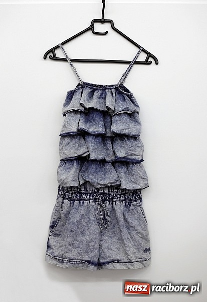 Zdjęcie w galerii na portalu naszraciborz.pl: I Nocne Szperanie w Robanie - w sobotę od 20.00 absolutnie świeża partia towaru z Anglii i Irlandii. Znajdź dla siebie Conversy i inne marki wiadomości z regionu