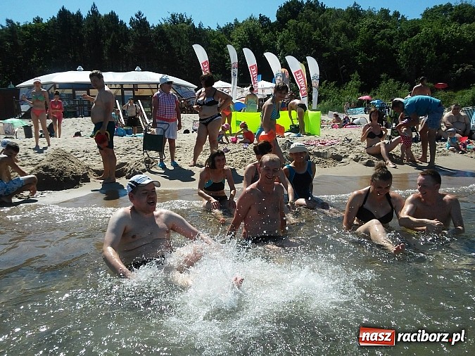 Zdjęcie w galerii na portalu naszraciborz.pl: Nadmorski odpoczynek podopiecznych raciborskiego Warsztatu Terapii Zajęciowej  wiadomości z regionu