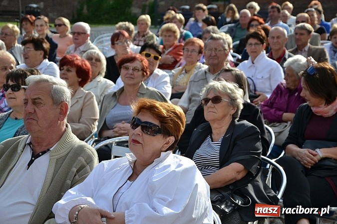 Zdjęcie w galerii na portalu naszraciborz.pl: Czar operetki i musicalu zagościł na Zamku Piastowskim  wiadomości z regionu