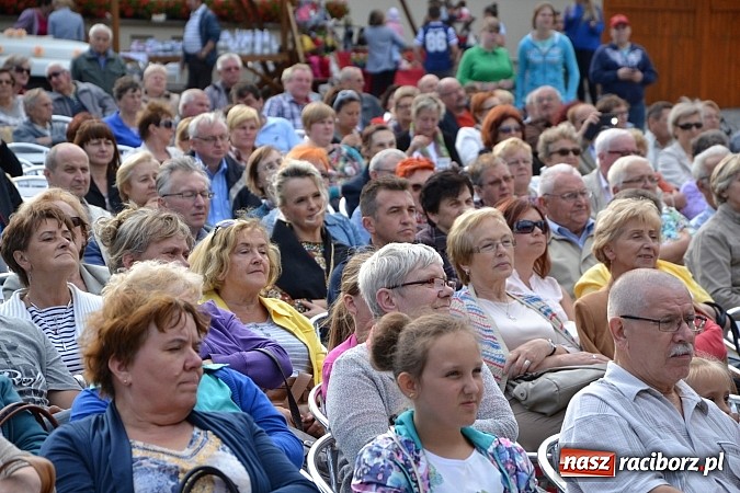 Zdjęcie w galerii na portalu naszraciborz.pl: Czar operetki i musicalu zagościł na Zamku Piastowskim  wiadomości z regionu