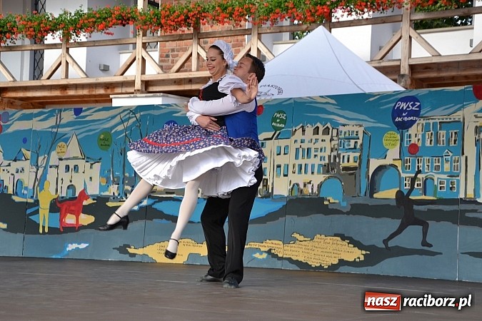 Zdjęcie w galerii na portalu naszraciborz.pl: Czar operetki i musicalu zagościł na Zamku Piastowskim  wiadomości z regionu