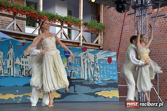 Zdjęcie w galerii na portalu naszraciborz.pl: Czar operetki i musicalu zagościł na Zamku Piastowskim  wiadomości z regionu