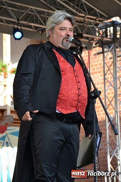 Zdjęcie w galerii na portalu naszraciborz.pl: Czar operetki i musicalu zagościł na Zamku Piastowskim  wiadomości z regionu
