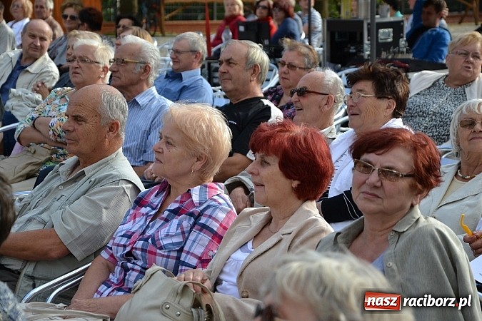 Zdjęcie w galerii na portalu naszraciborz.pl: Czar operetki i musicalu zagościł na Zamku Piastowskim  wiadomości z regionu
