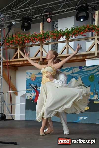 Zdjęcie w galerii na portalu naszraciborz.pl: Czar operetki i musicalu zagościł na Zamku Piastowskim  wiadomości z regionu