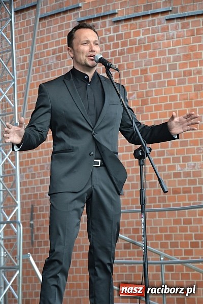 Zdjęcie w galerii na portalu naszraciborz.pl: Czar operetki i musicalu zagościł na Zamku Piastowskim  wiadomości z regionu