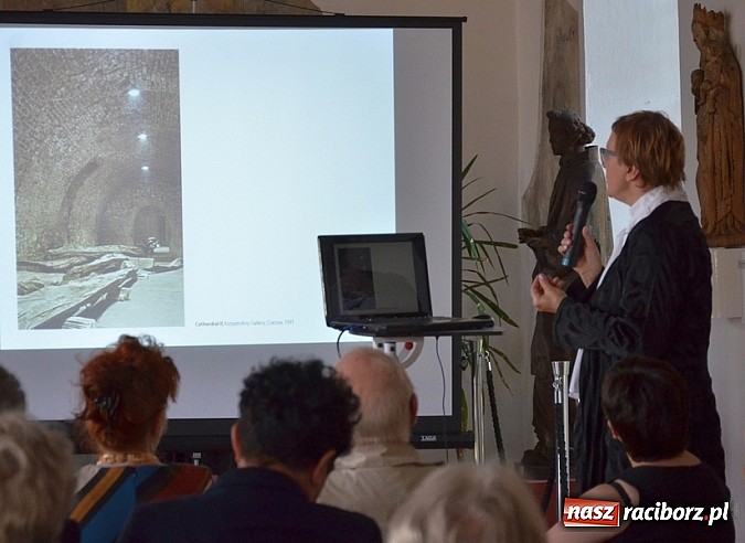 Zdjęcie w galerii na portalu naszraciborz.pl: Muzeum w Raciborzu. Wernisaż prac Joanny Przybyły wiadomości z regionu