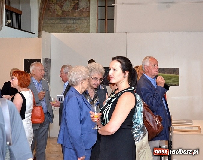 Zdjęcie w galerii na portalu naszraciborz.pl: Muzeum w Raciborzu. Wernisaż prac Joanny Przybyły wiadomości z regionu