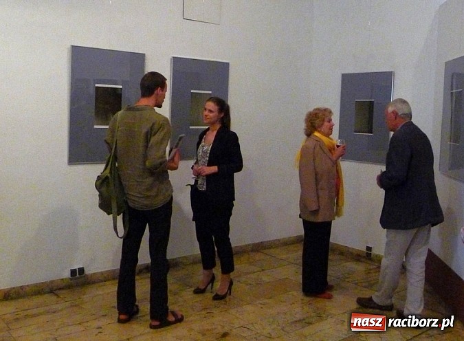 Zdjęcie w galerii na portalu naszraciborz.pl: Muzeum w Raciborzu. Wernisaż prac Joanny Przybyły wiadomości z regionu