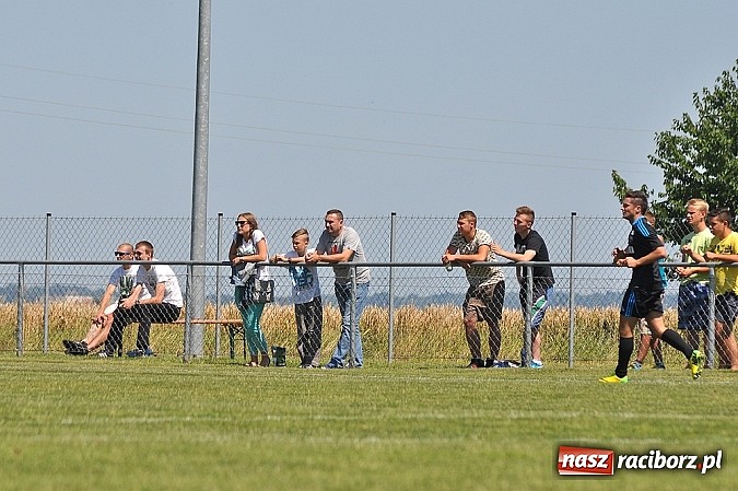 Zdjęcie w galerii na portalu naszraciborz.pl: Sparing: Borucin zremisował z Krzyżanowicami wiadomości z regionu