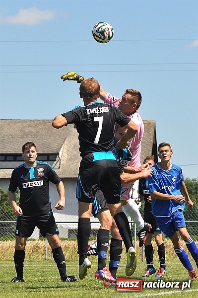 Zdjęcie w galerii na portalu naszraciborz.pl: Sparing: Borucin zremisował z Krzyżanowicami wiadomości z regionu