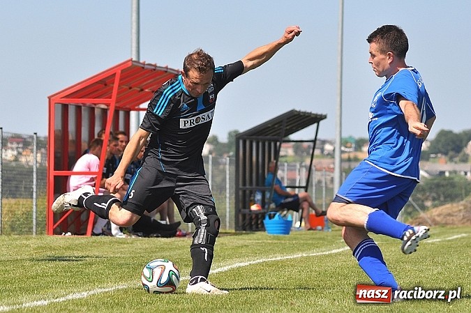 Zdjęcie w galerii na portalu naszraciborz.pl: Sparing: Borucin zremisował z Krzyżanowicami wiadomości z regionu