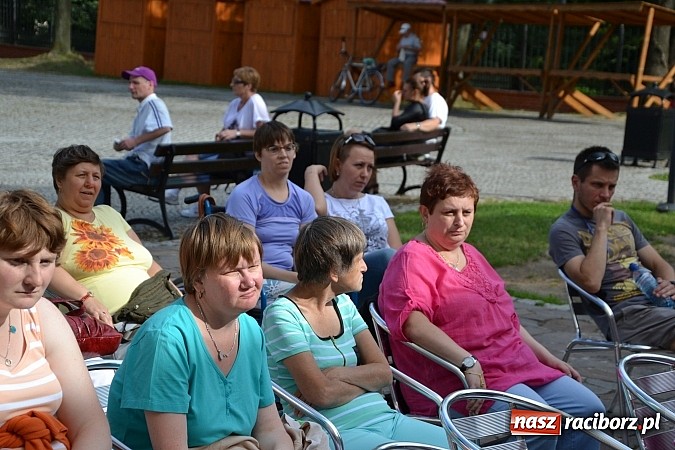 Zdjęcie w galerii na portalu naszraciborz.pl: Uczniowie Stefana Wardengi wystąpili na zamku  wiadomości z regionu