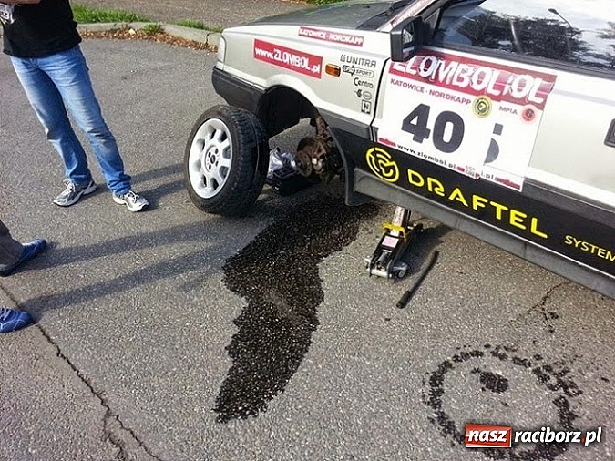 Zdjęcie w galerii na portalu naszraciborz.pl: Ekipa z Raciborza weźmie udział w tegorocznej edycji rajdu charytatywnego Złombol wiadomości z regionu