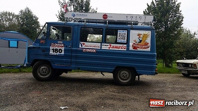 Zdjęcie w galerii na portalu naszraciborz.pl: Ekipa z Raciborza weźmie udział w tegorocznej edycji rajdu charytatywnego Złombol wiadomości z regionu