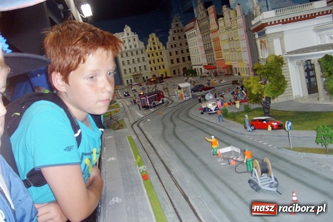 Zdjęcie w galerii na portalu naszraciborz.pl: Drugi tydzień wakacji w klubach SM Nowoczesna wiadomości z regionu