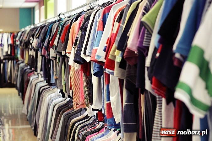 Zdjęcie w galerii na portalu naszraciborz.pl: Mała Brytania już w Raciborzu! Przyjdź i zadbaj o zawartość swojej szafy! wiadomości z regionu