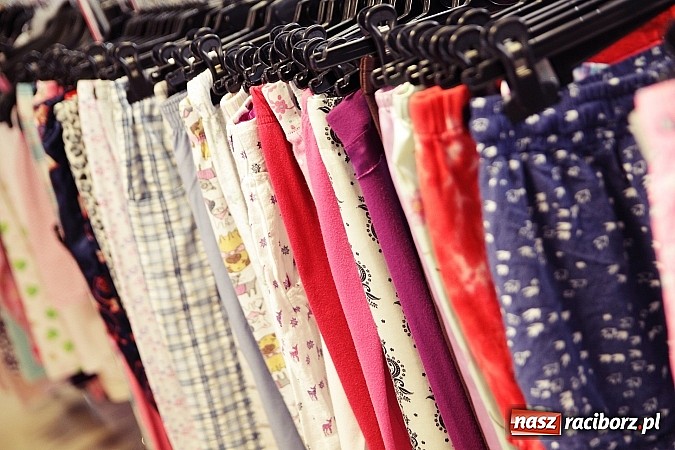 Zdjęcie w galerii na portalu naszraciborz.pl: Mała Brytania już w Raciborzu! Przyjdź i zadbaj o zawartość swojej szafy! wiadomości z regionu