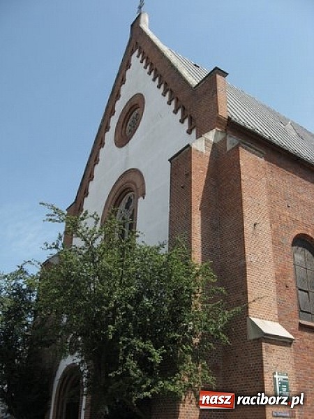 Zdjęcie w galerii na portalu naszraciborz.pl: Sztuka fotografii w zaciszu sal RCK wiadomości z regionu