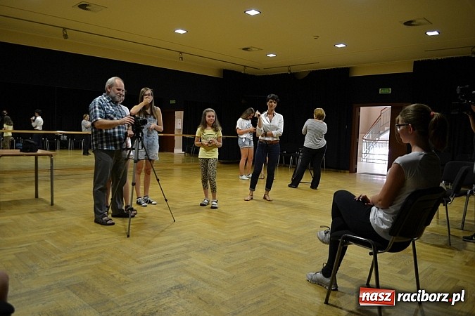 Zdjęcie w galerii na portalu naszraciborz.pl: Sztuka fotografii w zaciszu sal RCK wiadomości z regionu