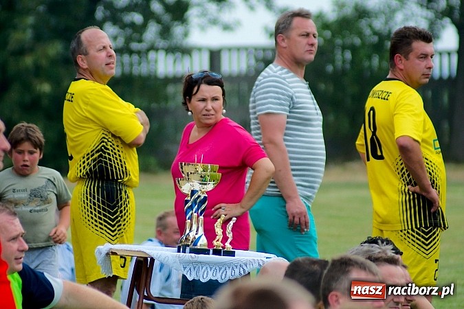 Zdjęcie w galerii na portalu naszraciborz.pl: Turniej oldbojów w Owsiszczach: Šilheřovice zgarnęły wszystko wiadomości z regionu