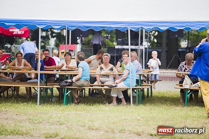 Zdjęcie w galerii na portalu naszraciborz.pl: Festyn Odpustowy w Kuźni Raciborskiej wiadomości z regionu