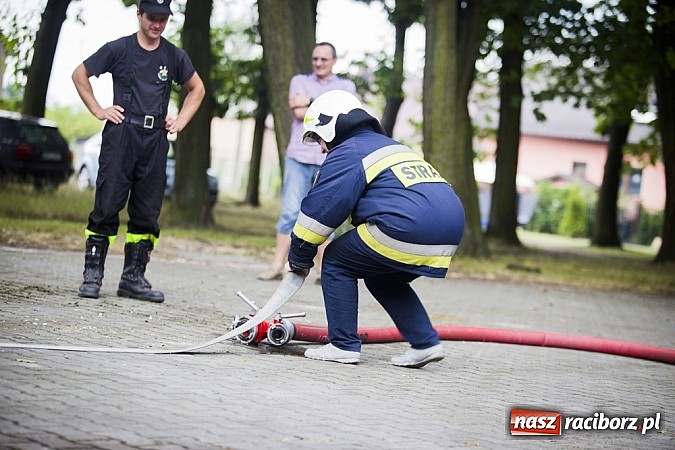 Zdjęcie w galerii na portalu naszraciborz.pl: Festyn Odpustowy w Kuźni Raciborskiej wiadomości z regionu